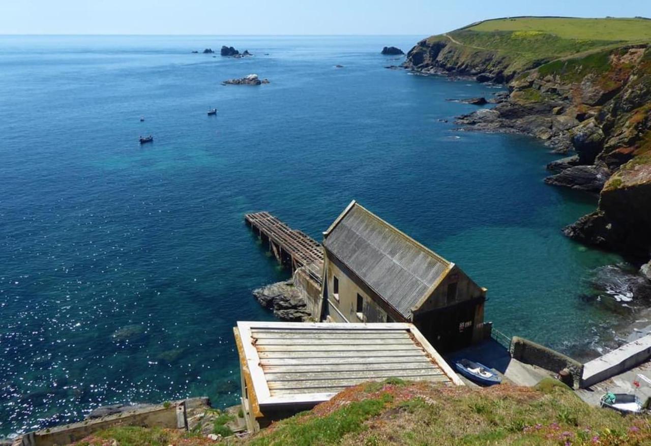 Wellspring Cottage Nr Kynance Cove ลิซาร์ด ภายนอก รูปภาพ